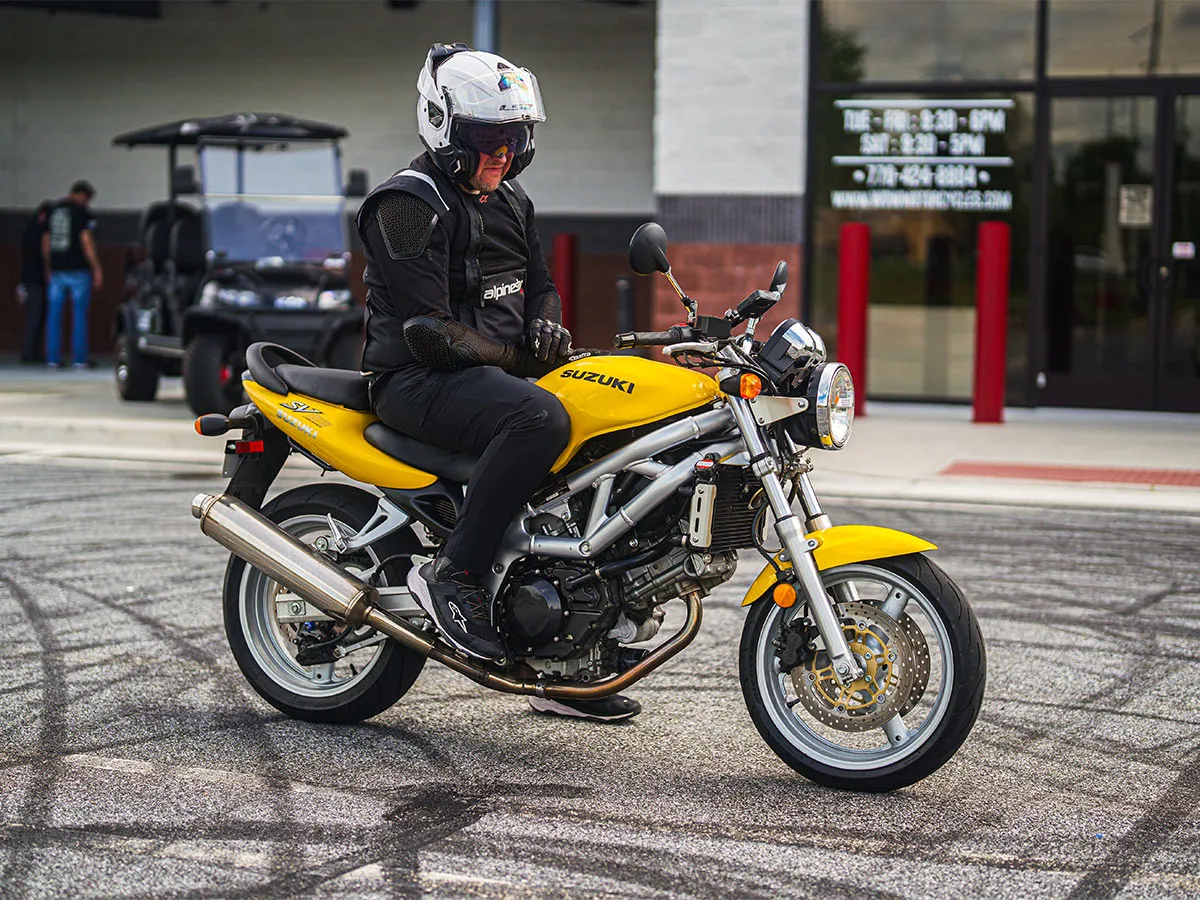 2002 Suzuki SV650 photo 1