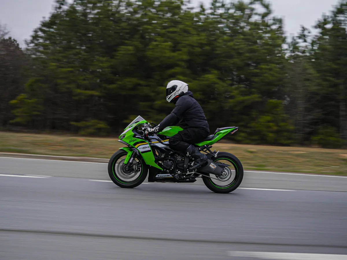 2025 Kawasaki ZX6r KRT photo 1