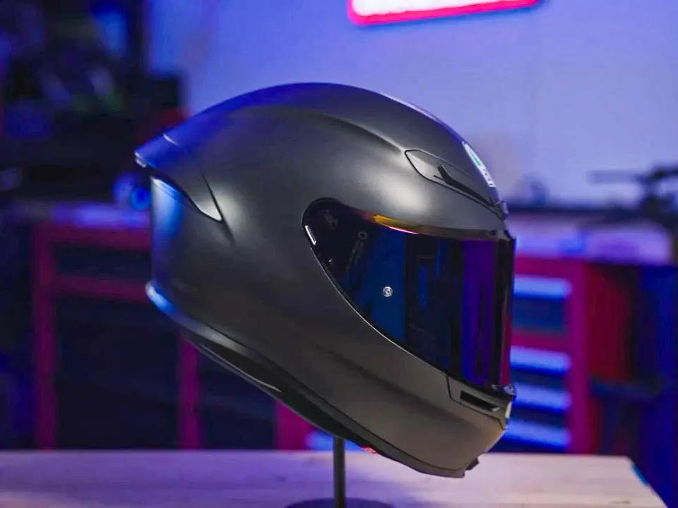 AGV K6 S photo 1