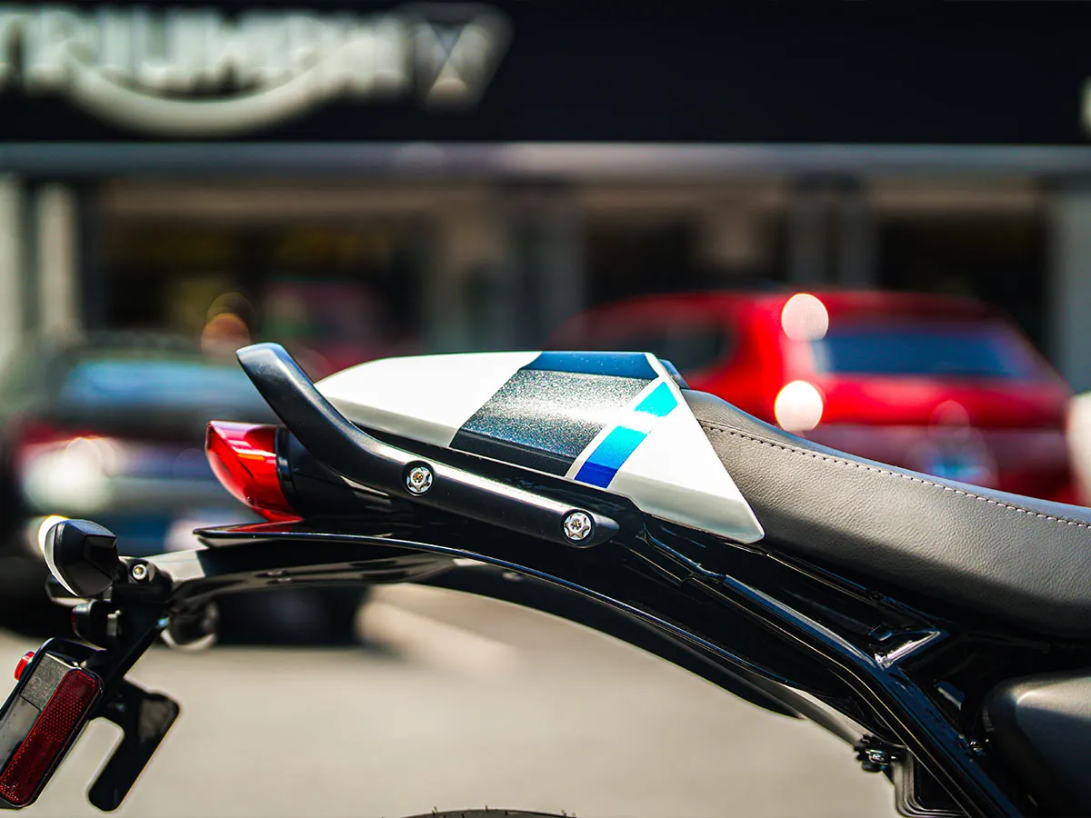 2026 Triumph Thruxton 400 photo 3