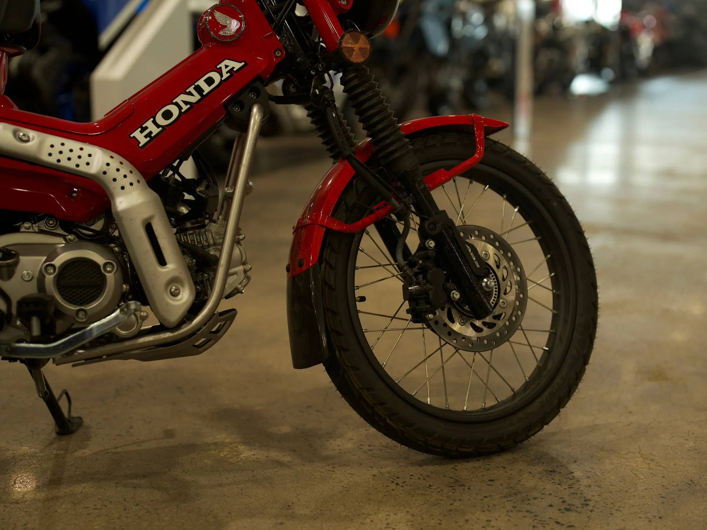 2025 Honda Trail 125 photo 3
