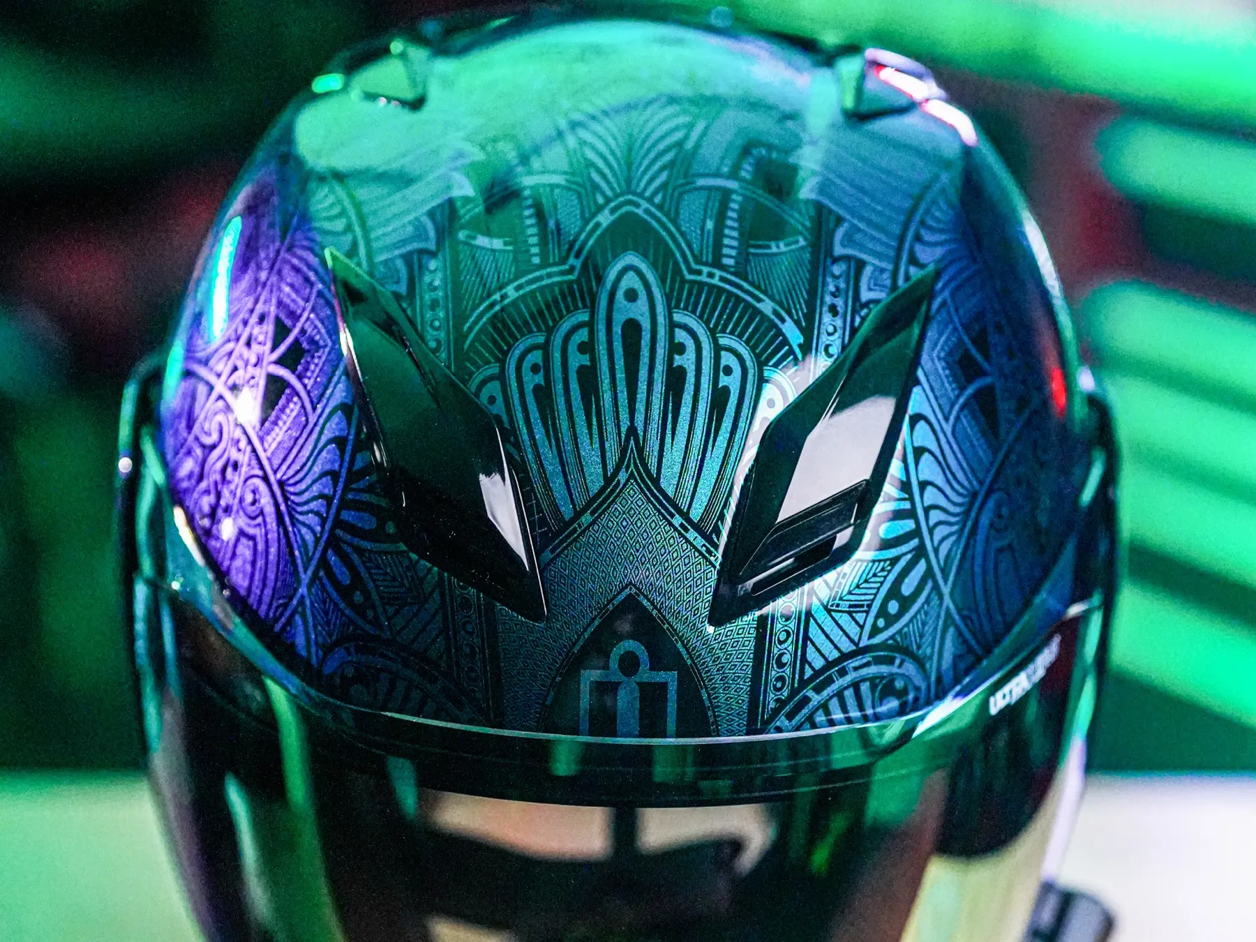 Icon Ultraflite photo 3
