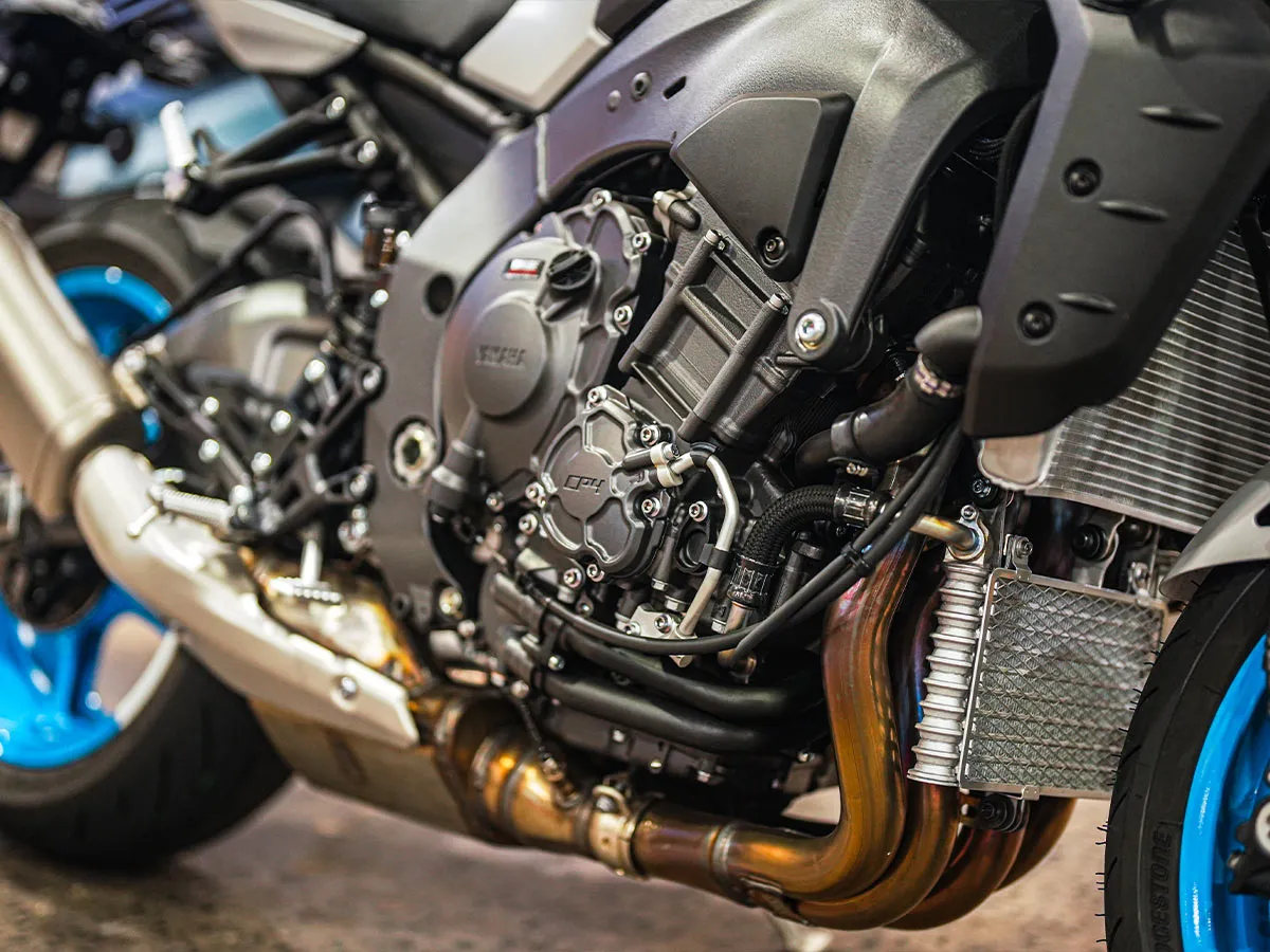 2025 Yamaha MT-10 photo 3