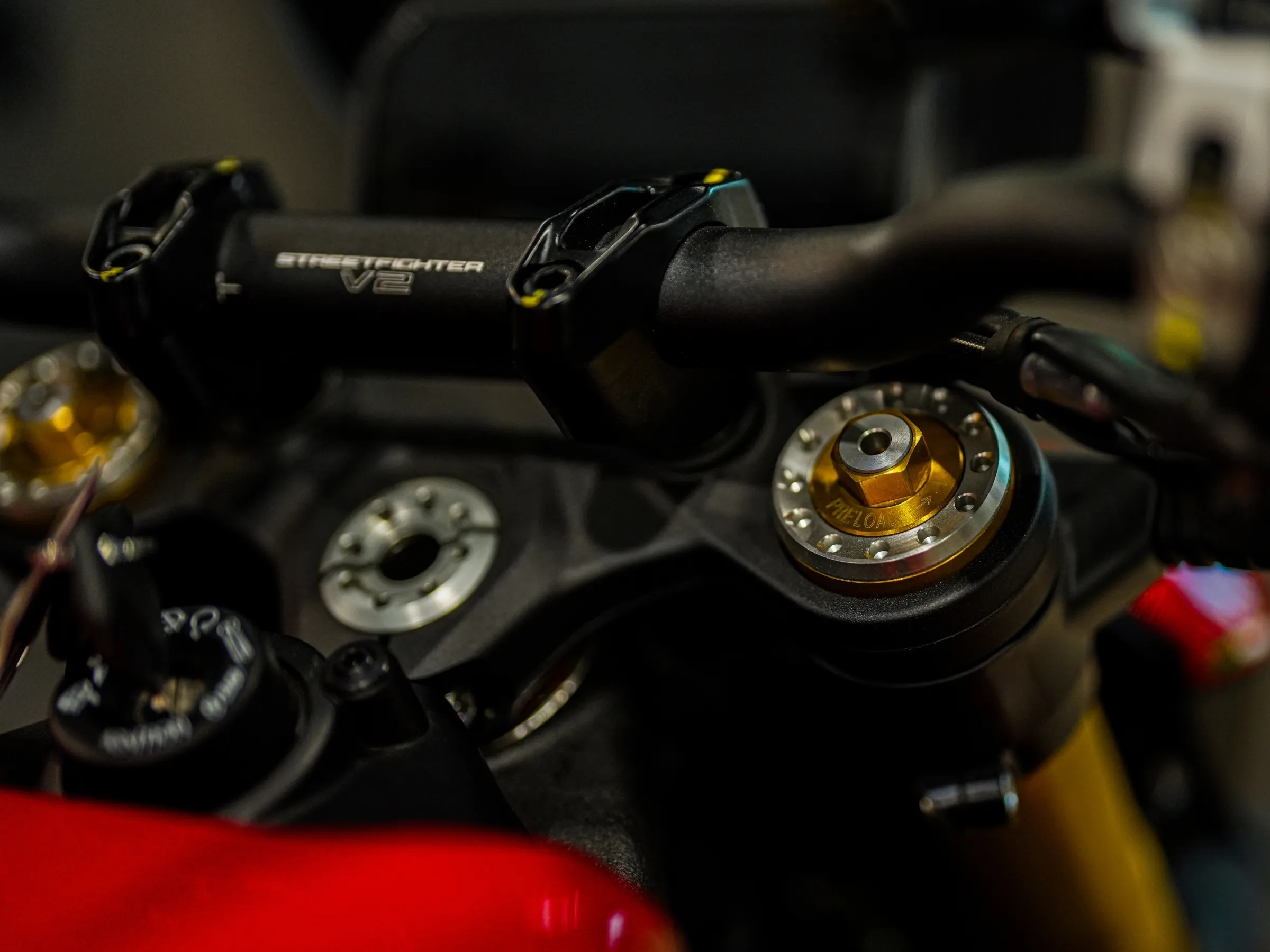 2026 Ducati Streetfighter V2S photo 4