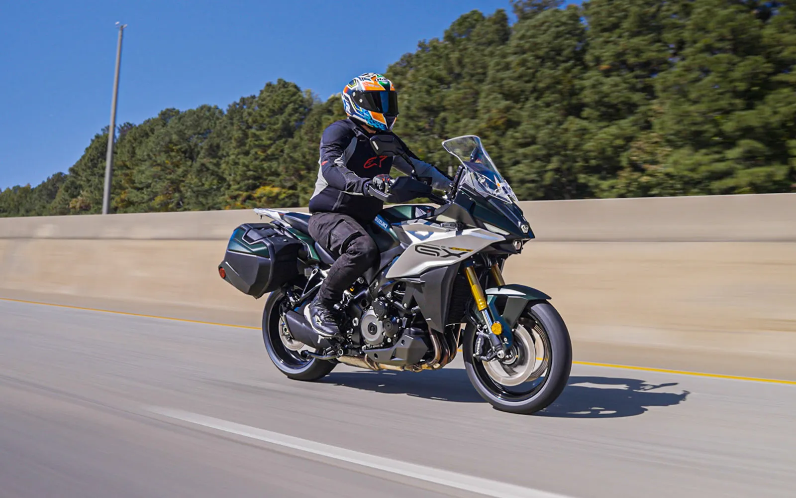 2024 Suzuki GSX-S1000GX